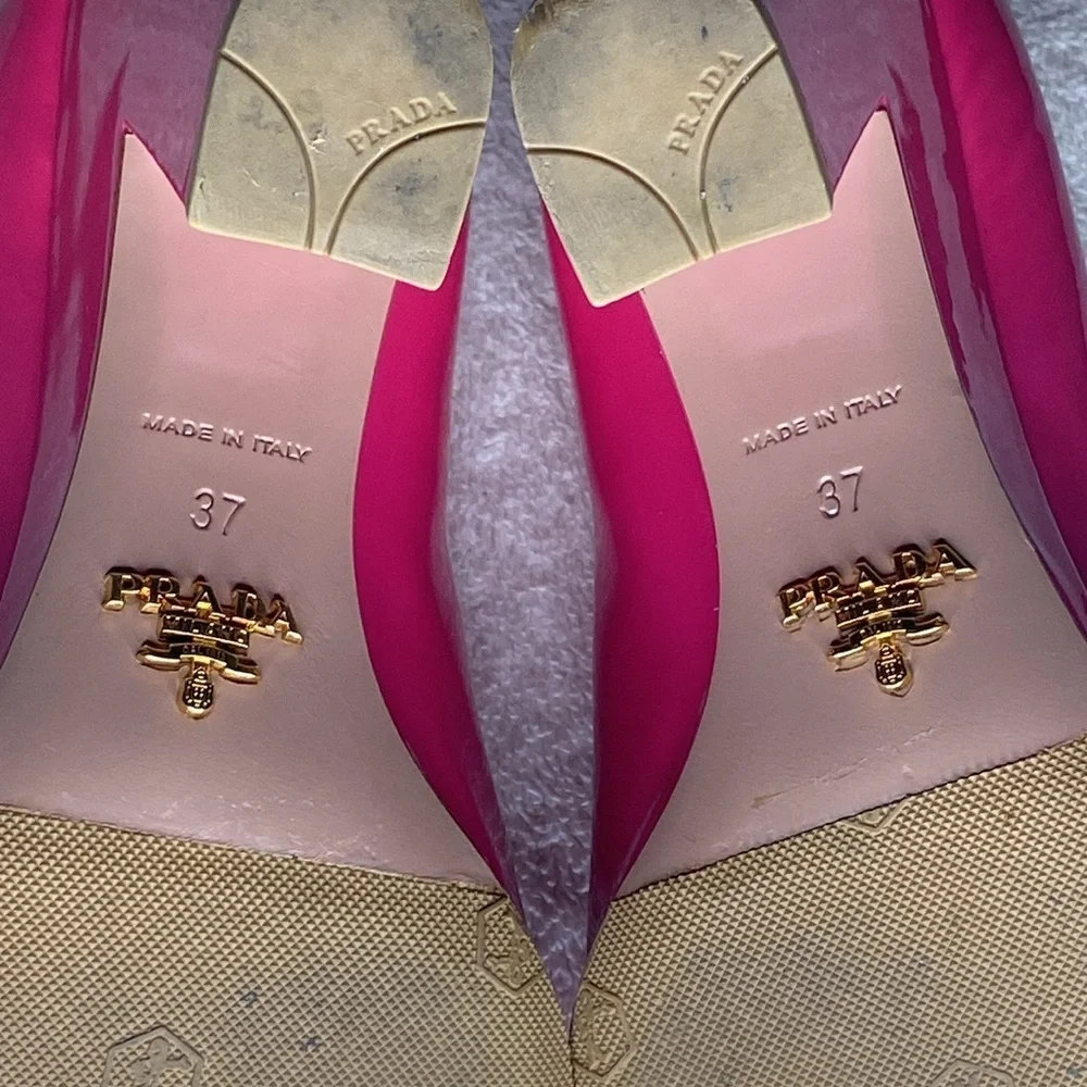 Prada Pink Enamel Peep-Toe Heels in Patent Leather (EU 37 / US 7)